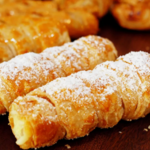 Massa Folhada da Casa Kg Creme/banana