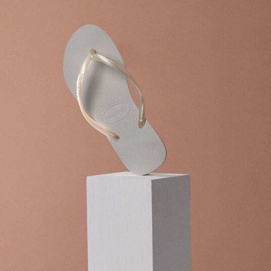 Sandalia Slim Havaianas Branco 33/34